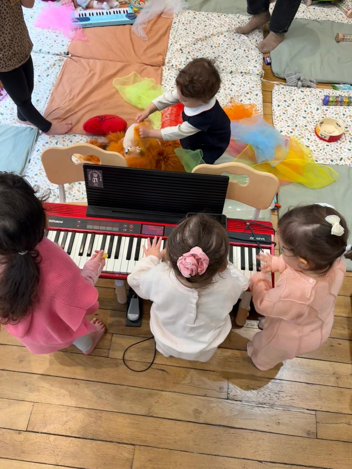 Éveil musical avec notre musicienne-pianiste Emily (6 mois - 5 ans) – Image 3
