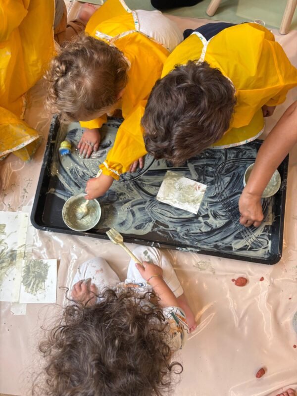 Argile / Modelage (8 mois - 5 ans)